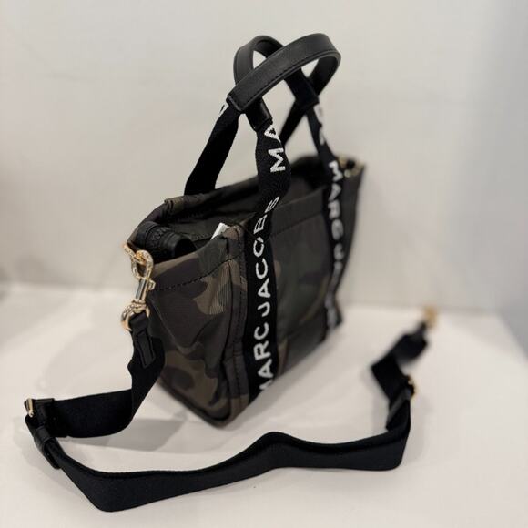 Best Price‼️MARC JACOBS 4S5HTT011H02 Small Nylon Tote Bag Camo Multi - Picture 3 of 16